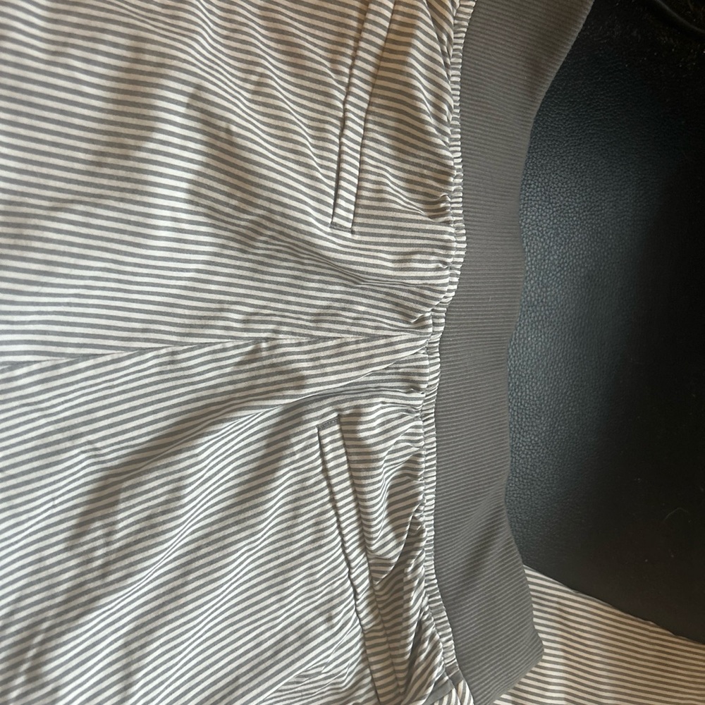 Athletes pants 8 - Picture 3 of 4